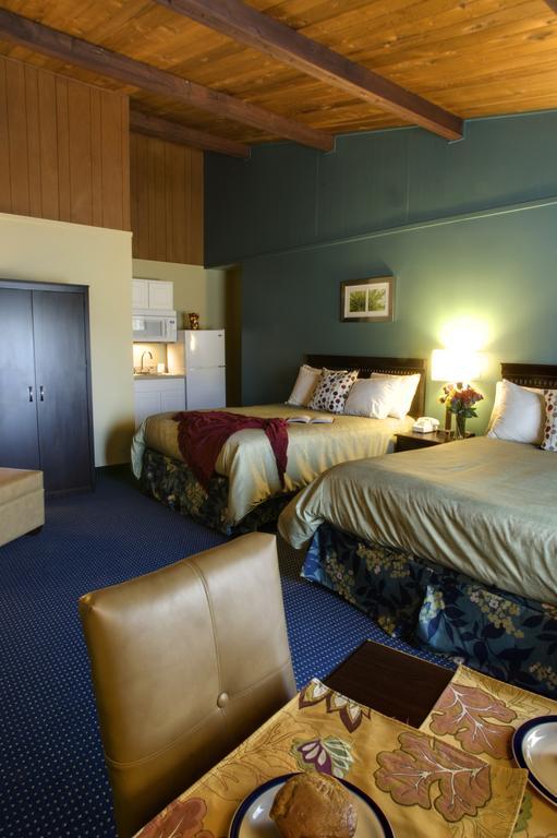 Inn At Deep Creek Oakland Room photo