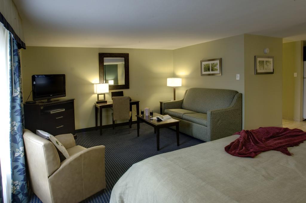 Inn At Deep Creek Oakland Room photo