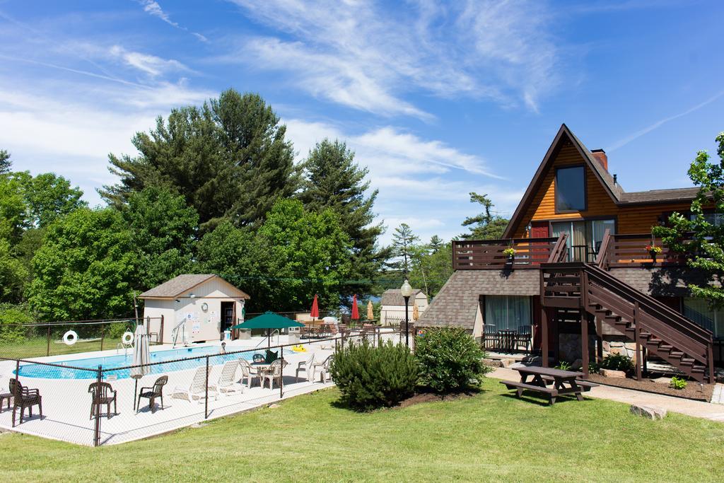 Inn At Deep Creek Oakland Exterior photo