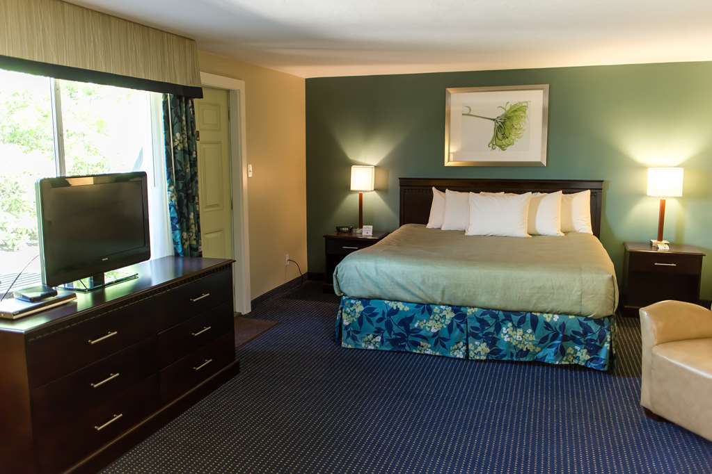 Inn At Deep Creek Oakland Room photo